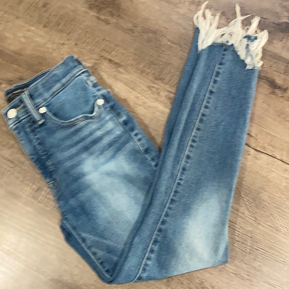 Lucky Brand jeans with fringes size 00/24 ankle